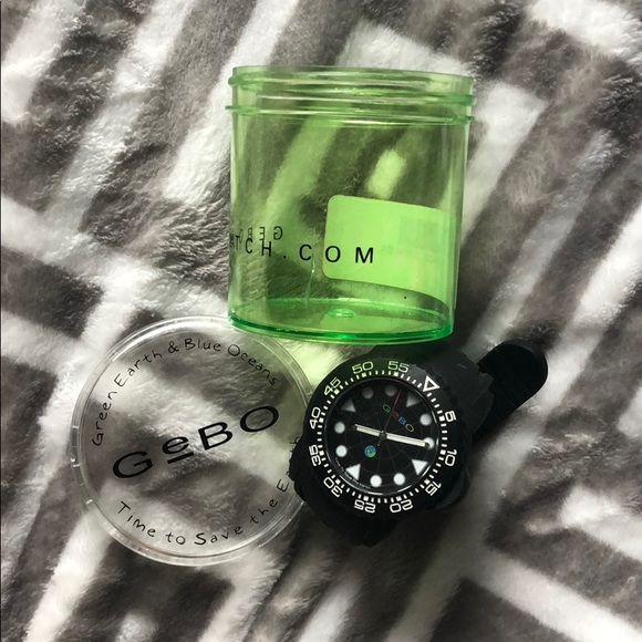 Brand New GeBO watch - Picture 1 of 3